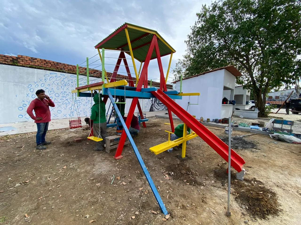 Playground e área externa reformada